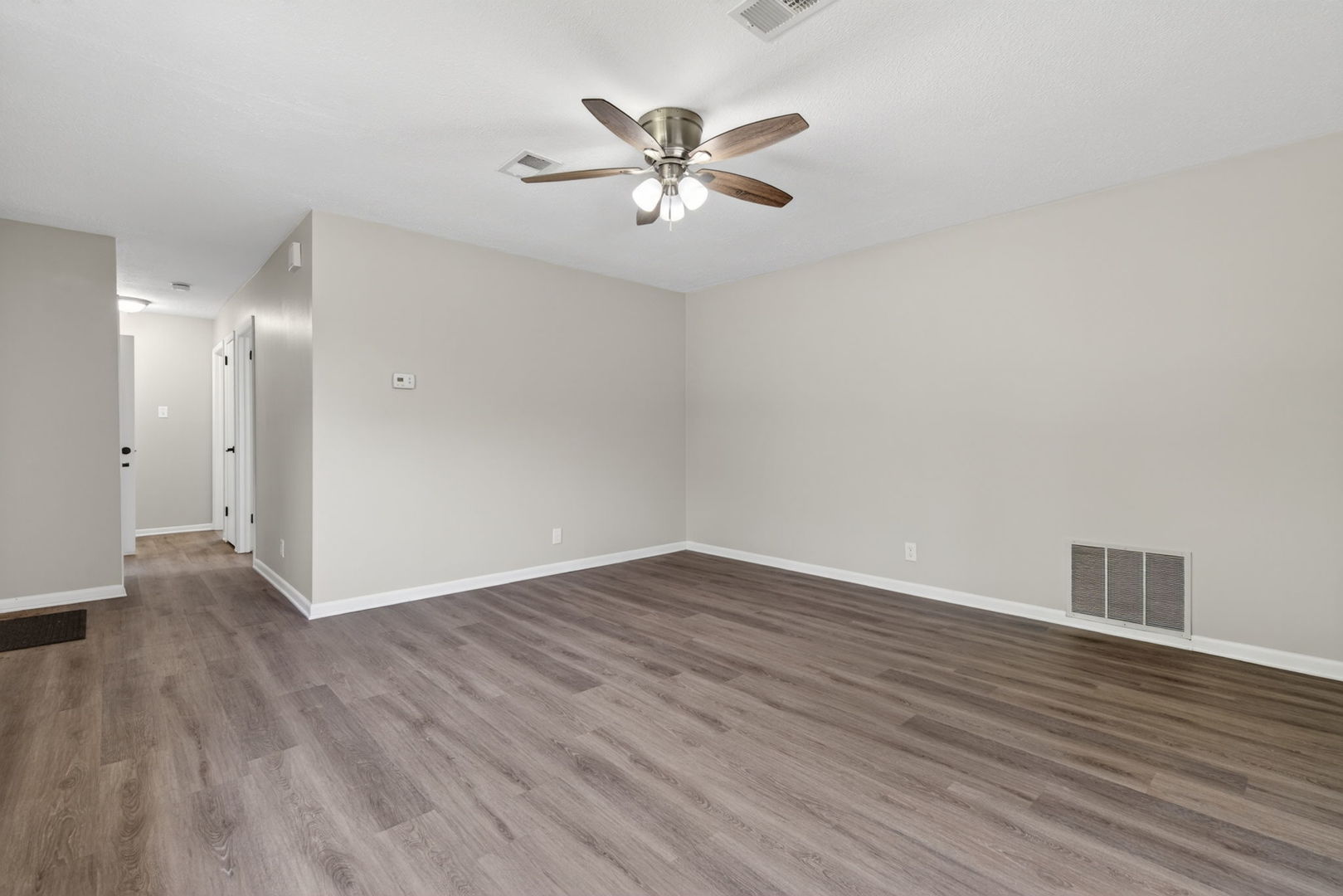 2559 Garden Court, Joliet, IL 60435