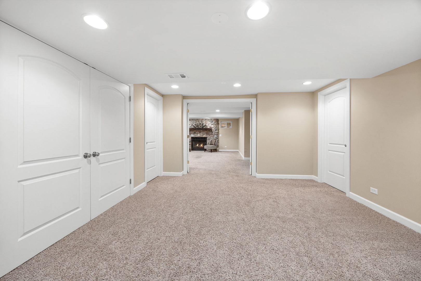 4542 Hatch Lane, Lisle, IL 60532