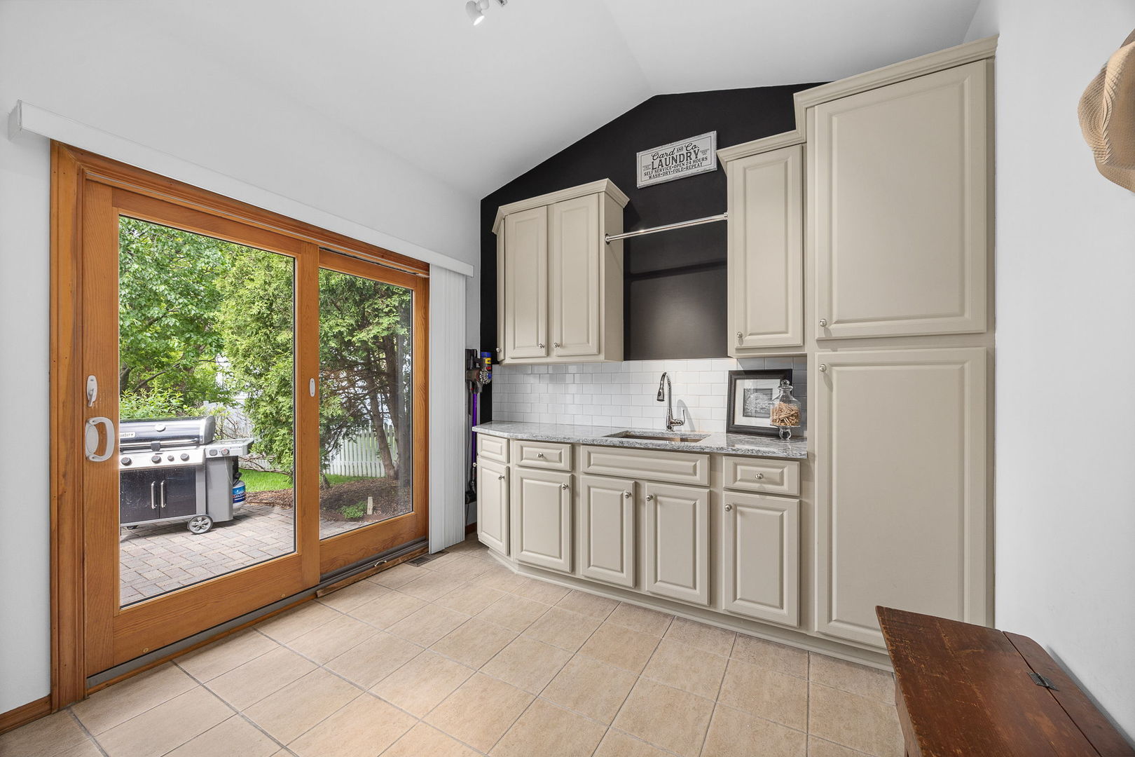 4542 Hatch Lane, Lisle, IL 60532