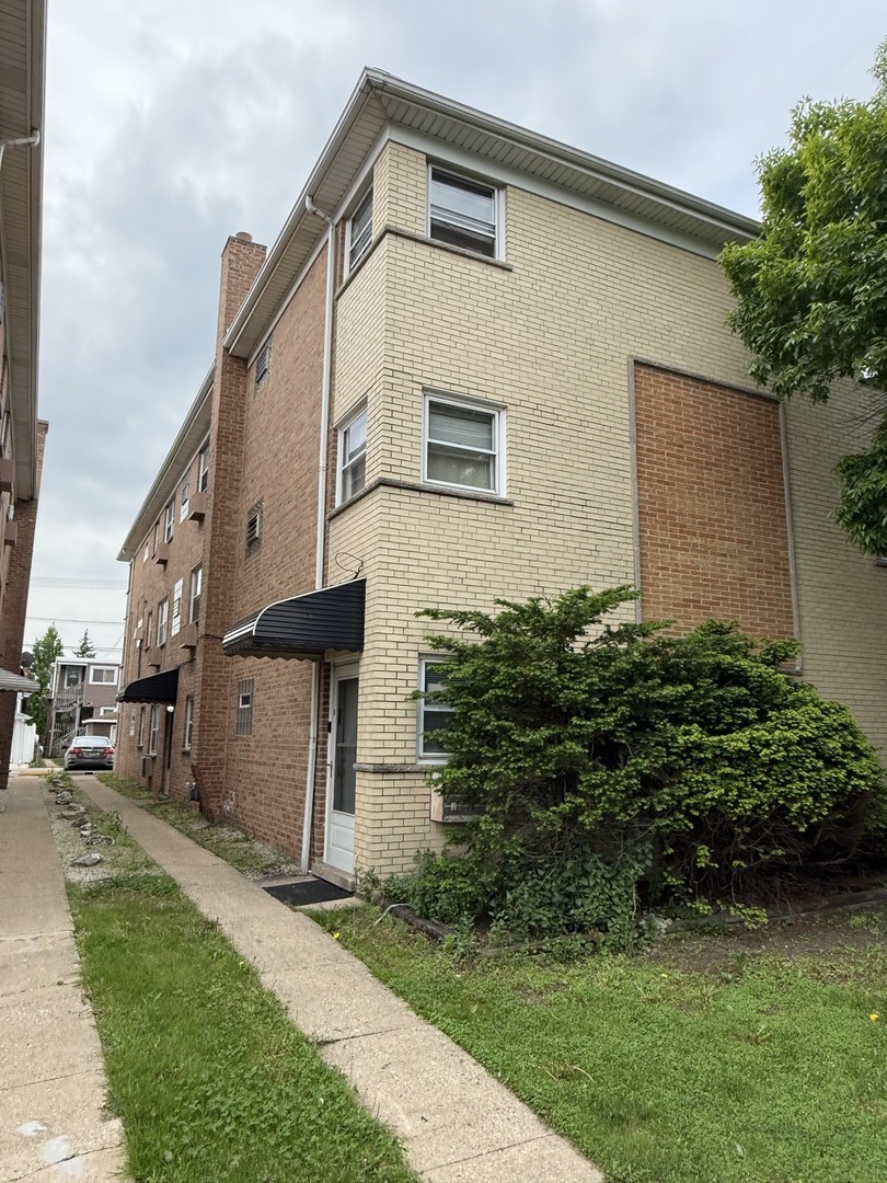 5007 W Diversey Avenue, Chicago, IL 60639