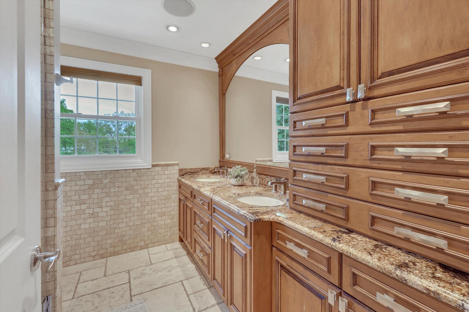 7 Sorrel Court, Lemont, IL 60439