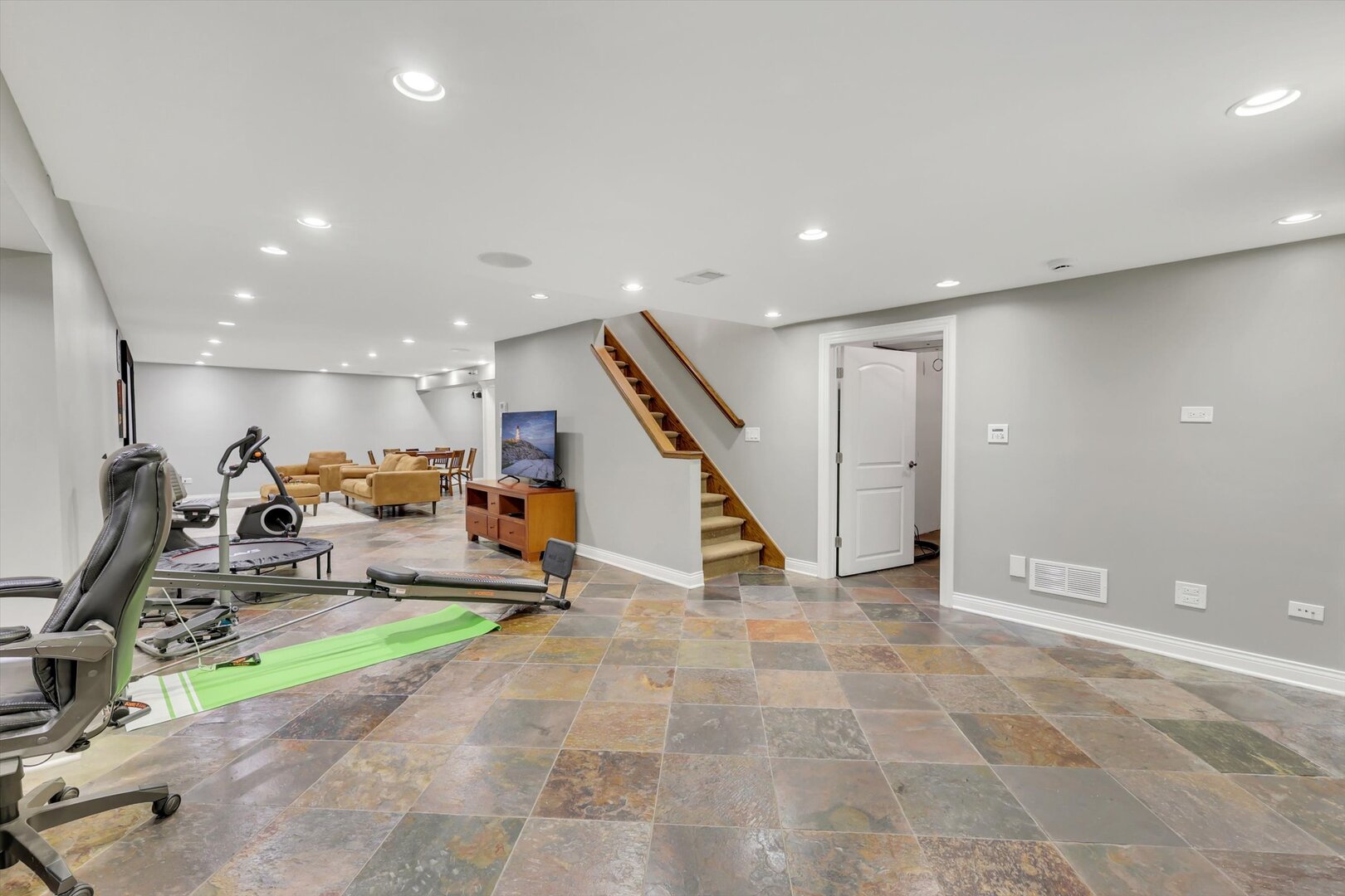 7 Sorrel Court, Lemont, IL 60439