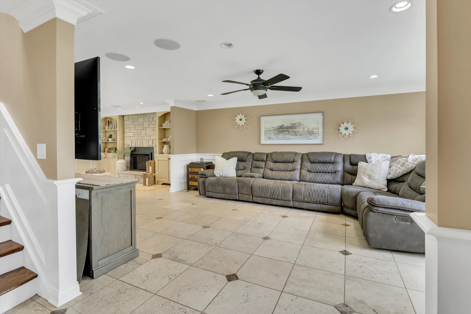 7 Sorrel Court, Lemont, IL 60439