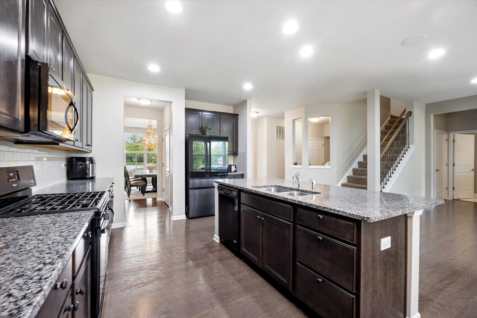1507 Tail Leaf Court, Naperville, IL 60563