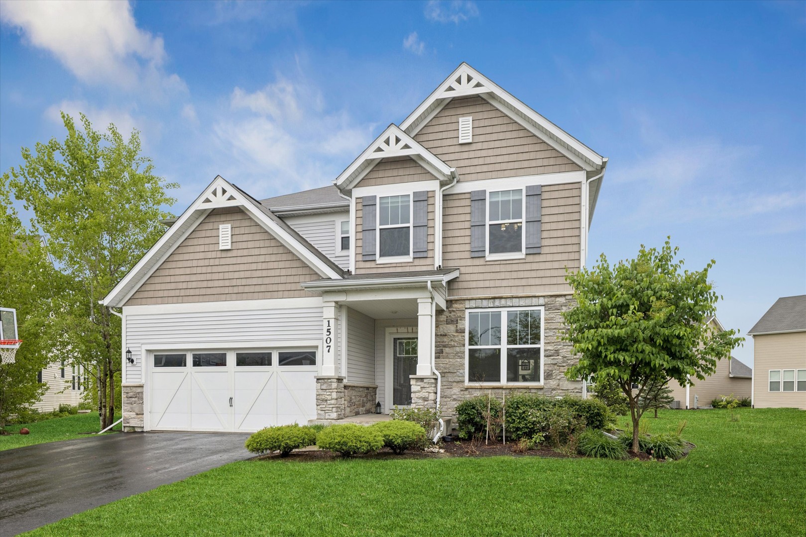 1507 Tail Leaf Court, Naperville, IL 60563