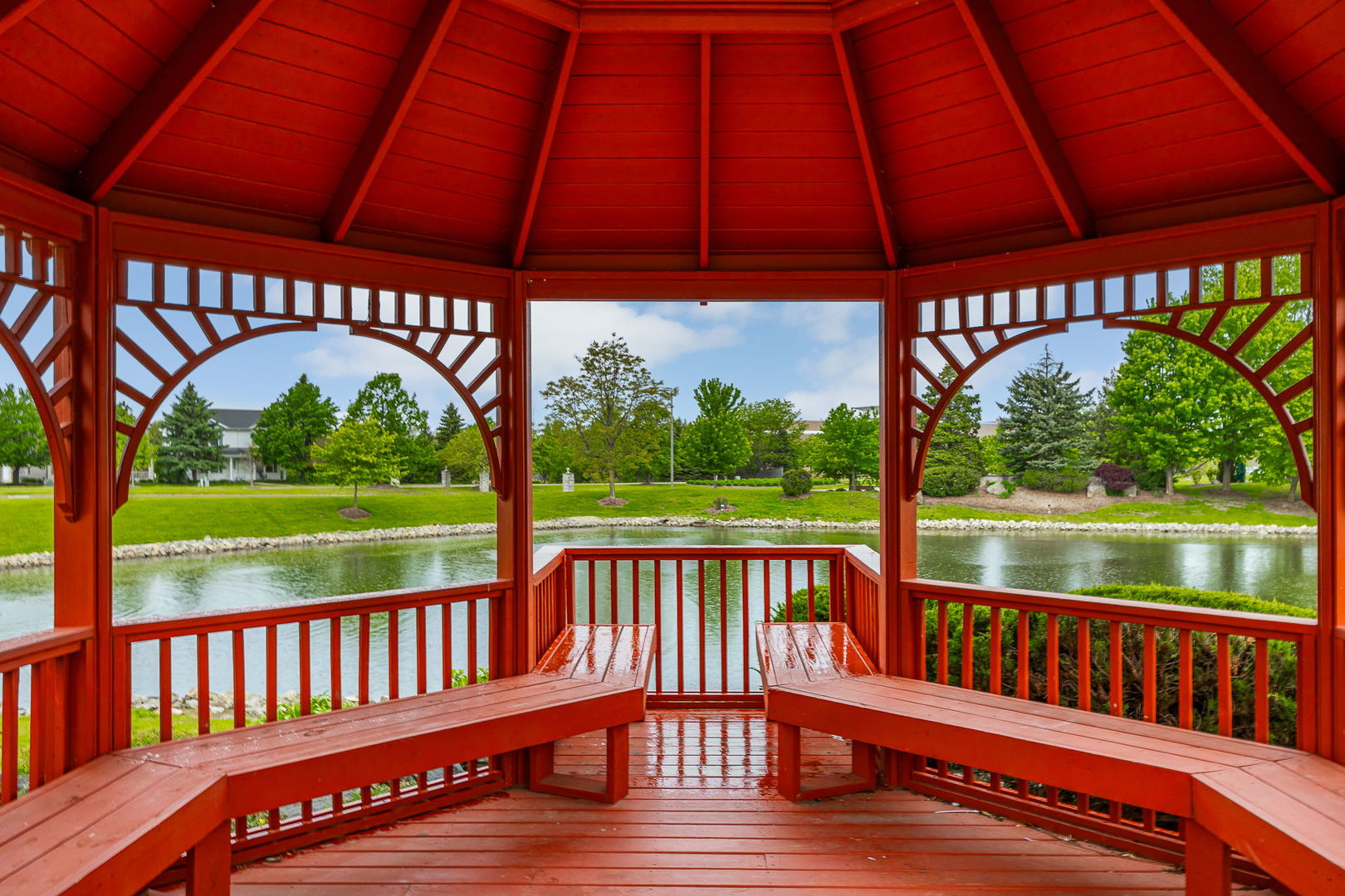 316 Ogden Falls Boulevard #316, Oswego, IL 60543