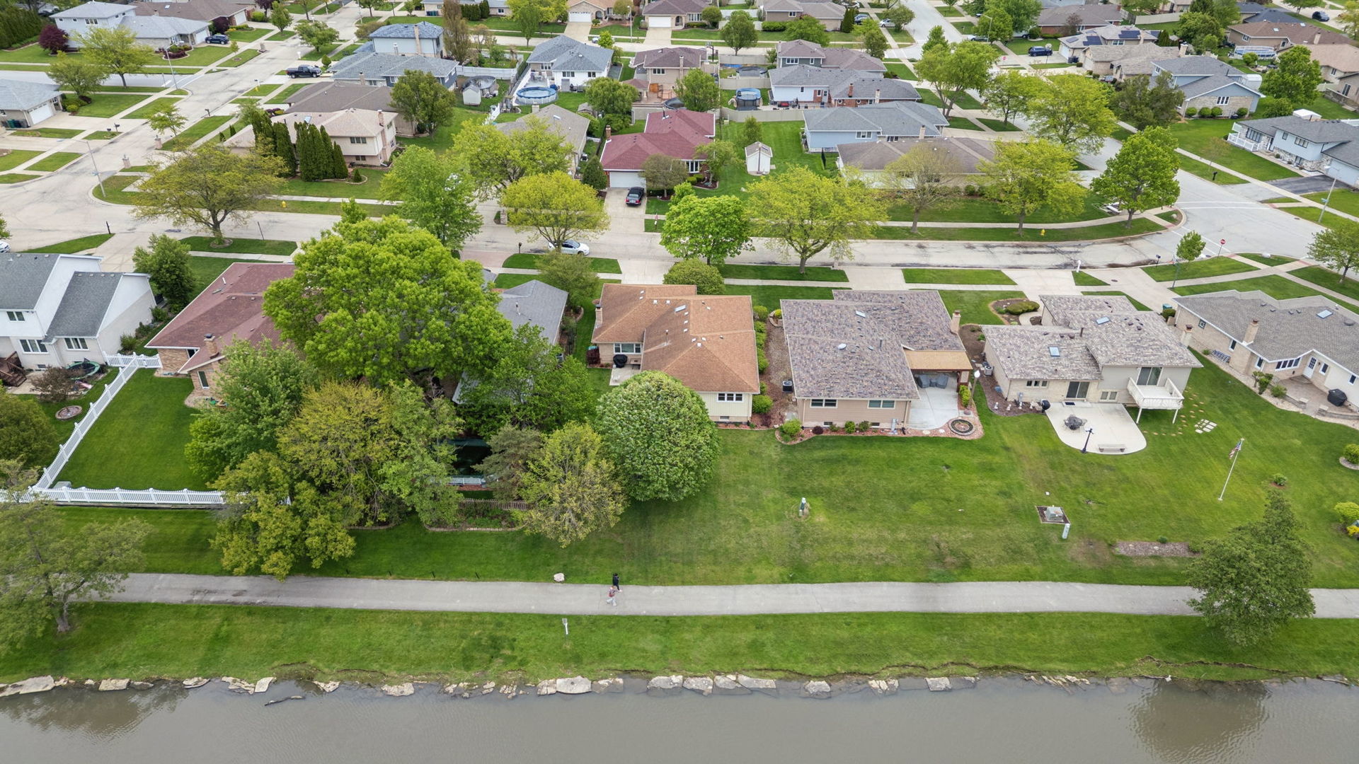 16170 Marigold Place, Orland Hills, IL 60487