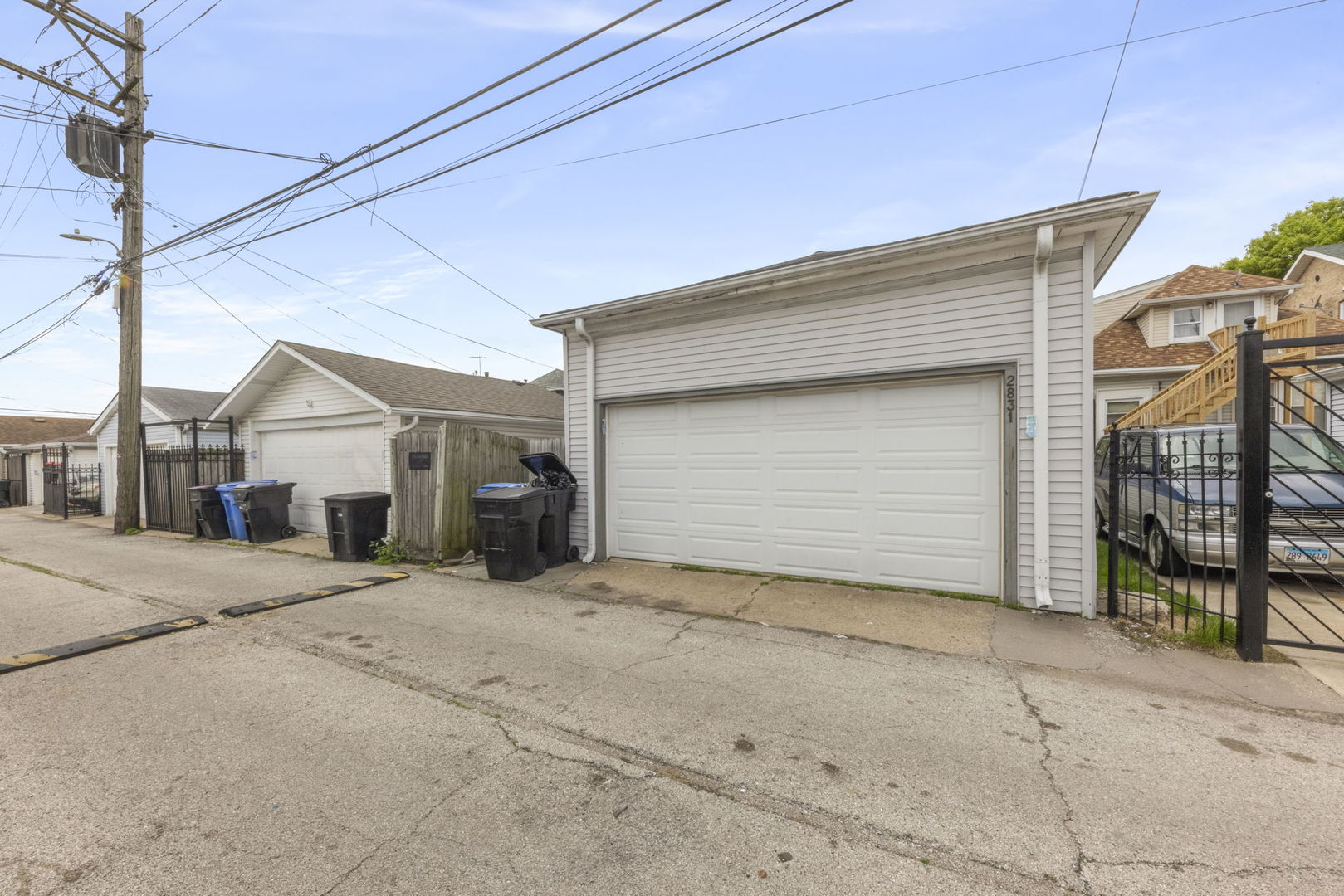 2831 N Kildare Avenue, Chicago, IL 60641