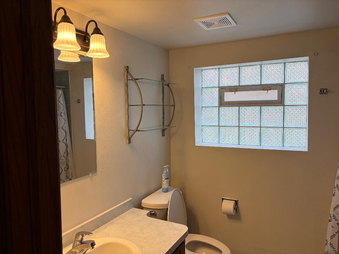 5347 W 53rd Place #G, Chicago, IL 60638