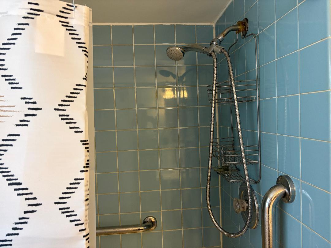 5347 W 53rd Place #G, Chicago, IL 60638