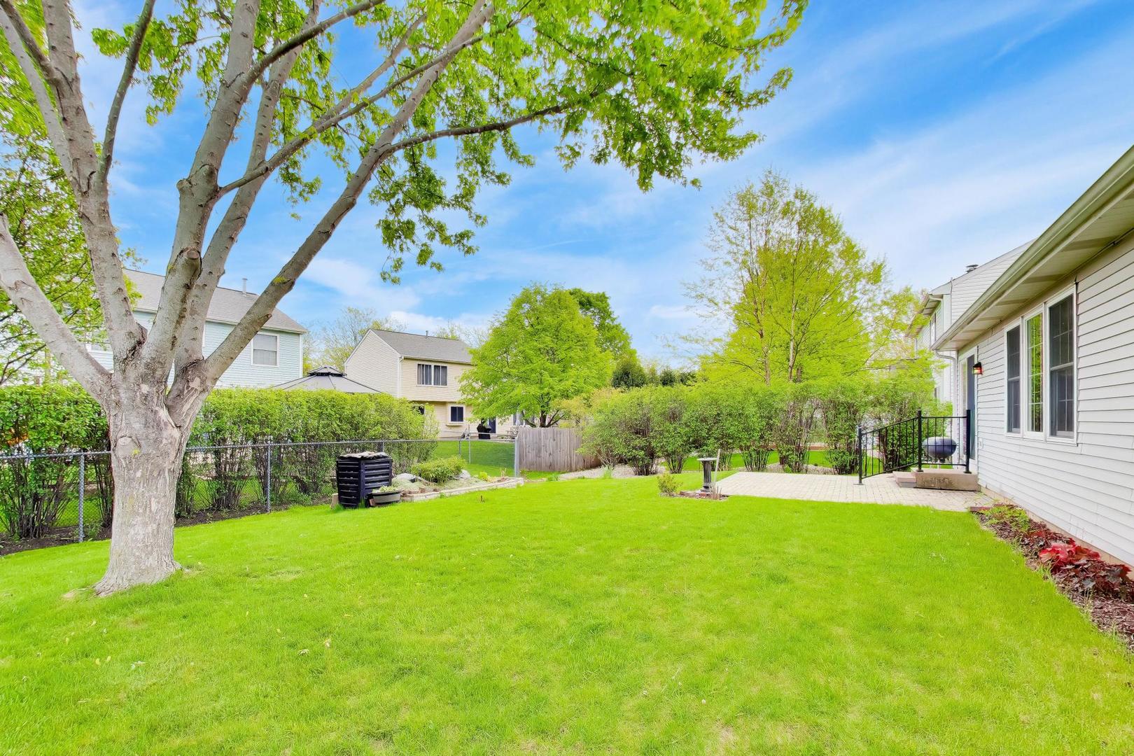 1378 Belle Haven Drive, Grayslake, IL 60030