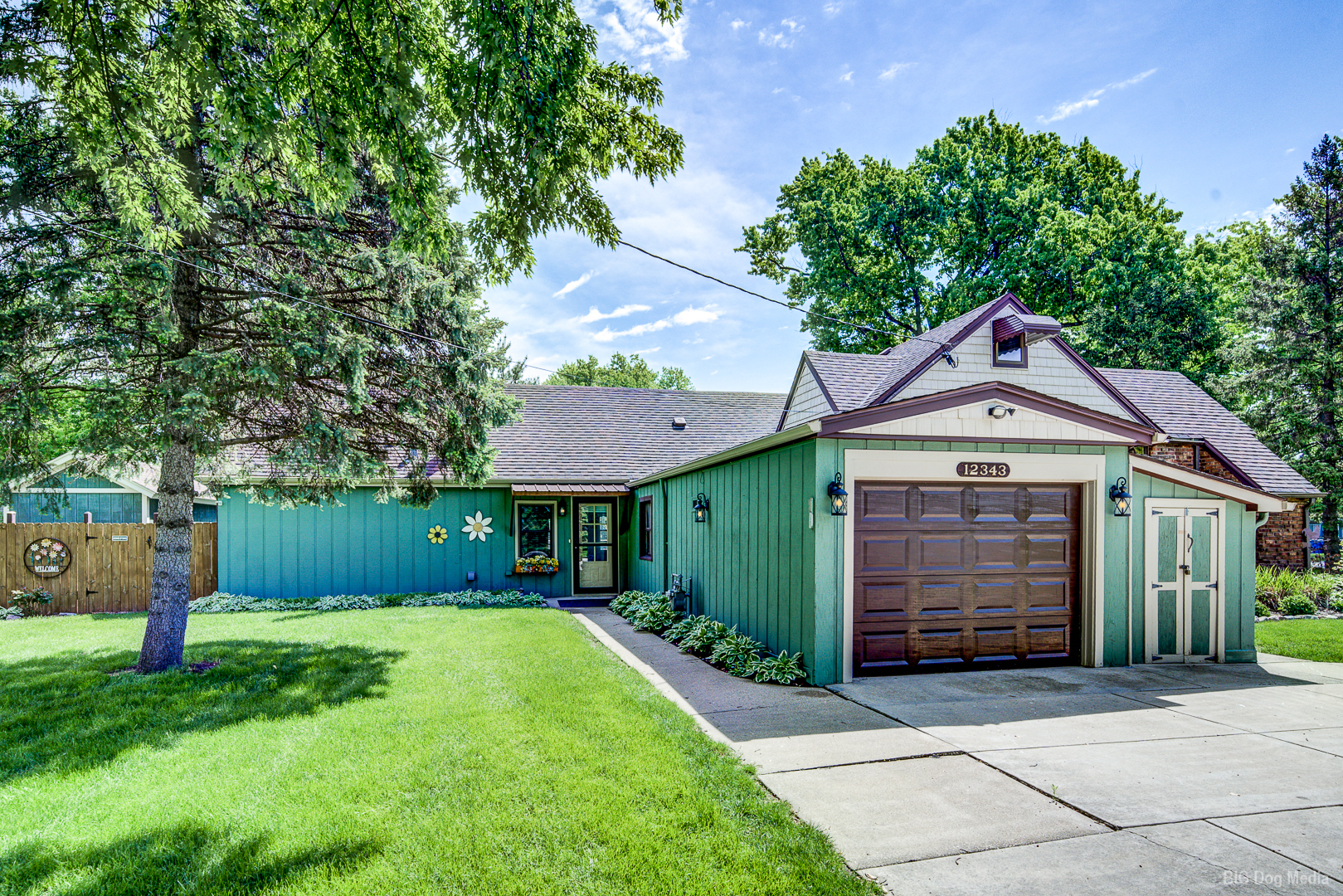 12343 S 70th Avenue, Palos Heights, IL 60463