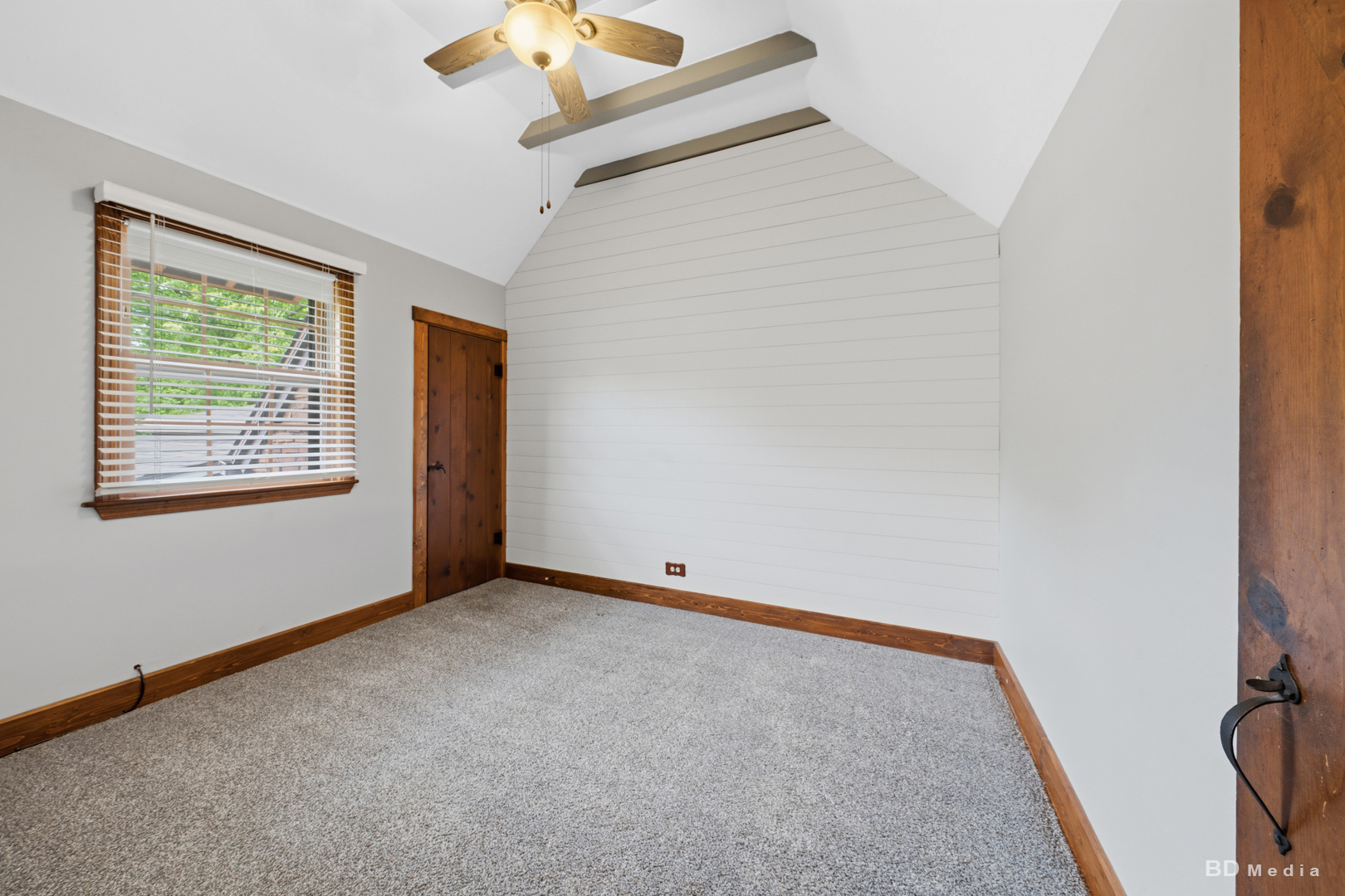 12343 S 70th Avenue, Palos Heights, IL 60463