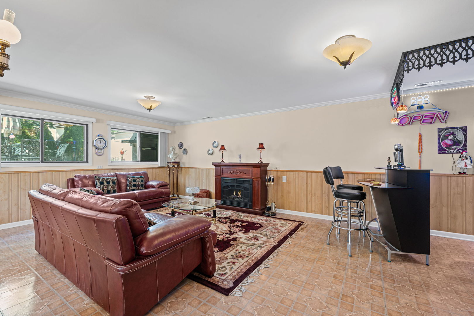 530 N Westwood Avenue, Lombard, IL 60148