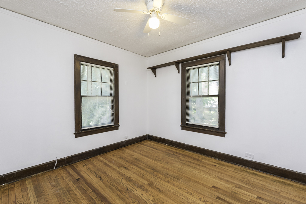 1609 N Sheridan Road, Waukegan, IL 60085