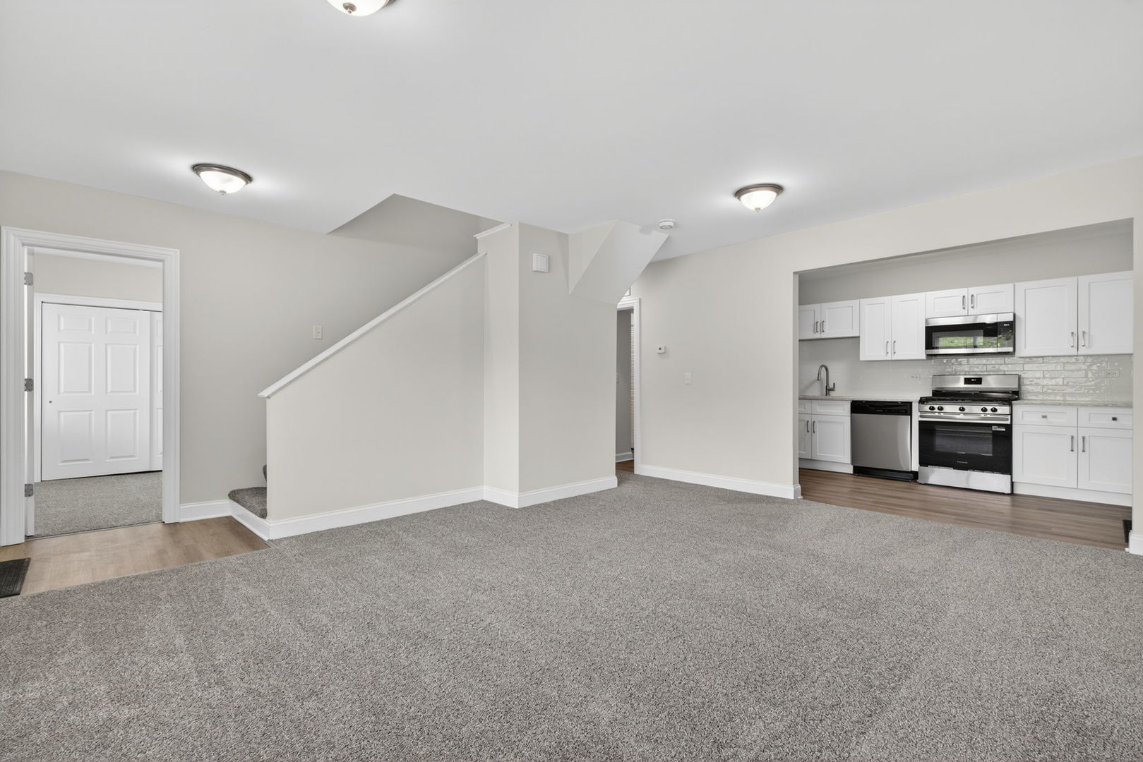 330 Harwood Street, Joliet, IL 60432