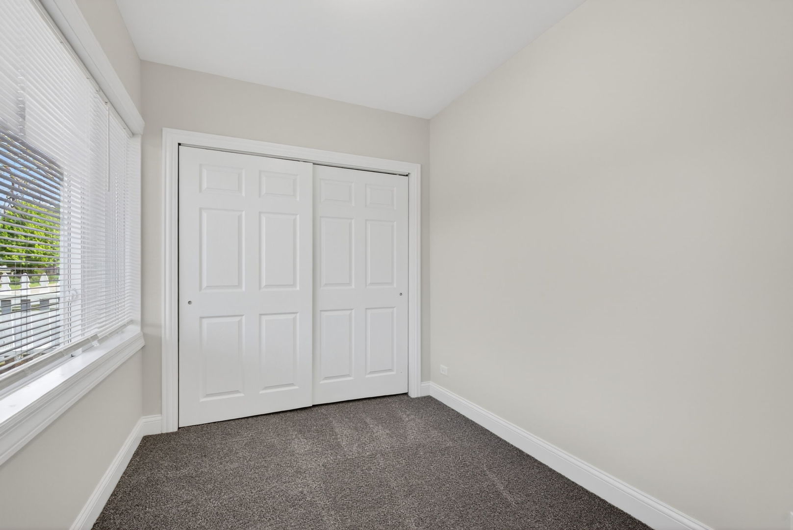 330 Harwood Street, Joliet, IL 60432