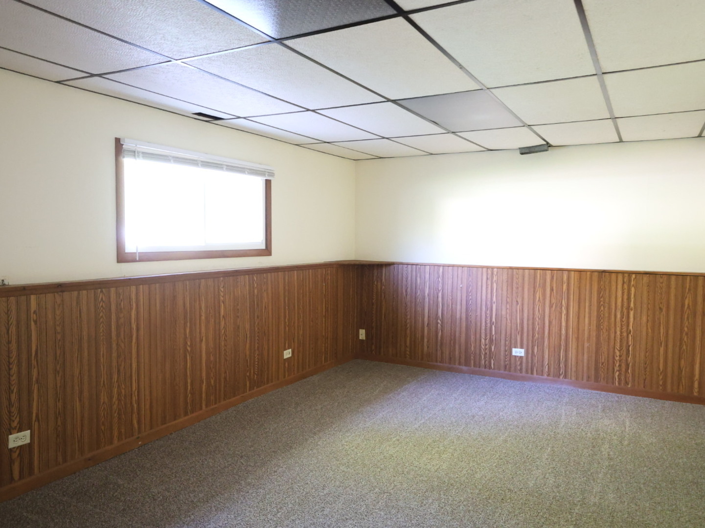 5412 E Wonder Lake Road, Wonder Lake, IL 60097
