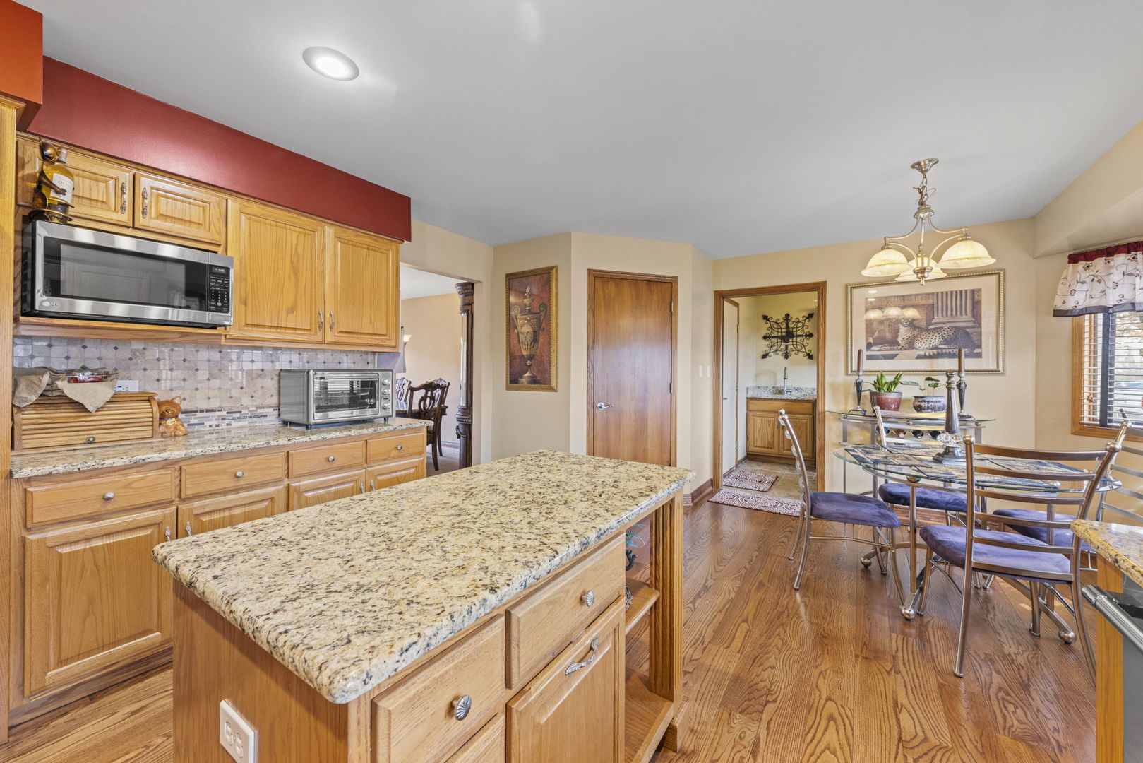 9001 E Mcevilly Road, Minooka, IL 60447