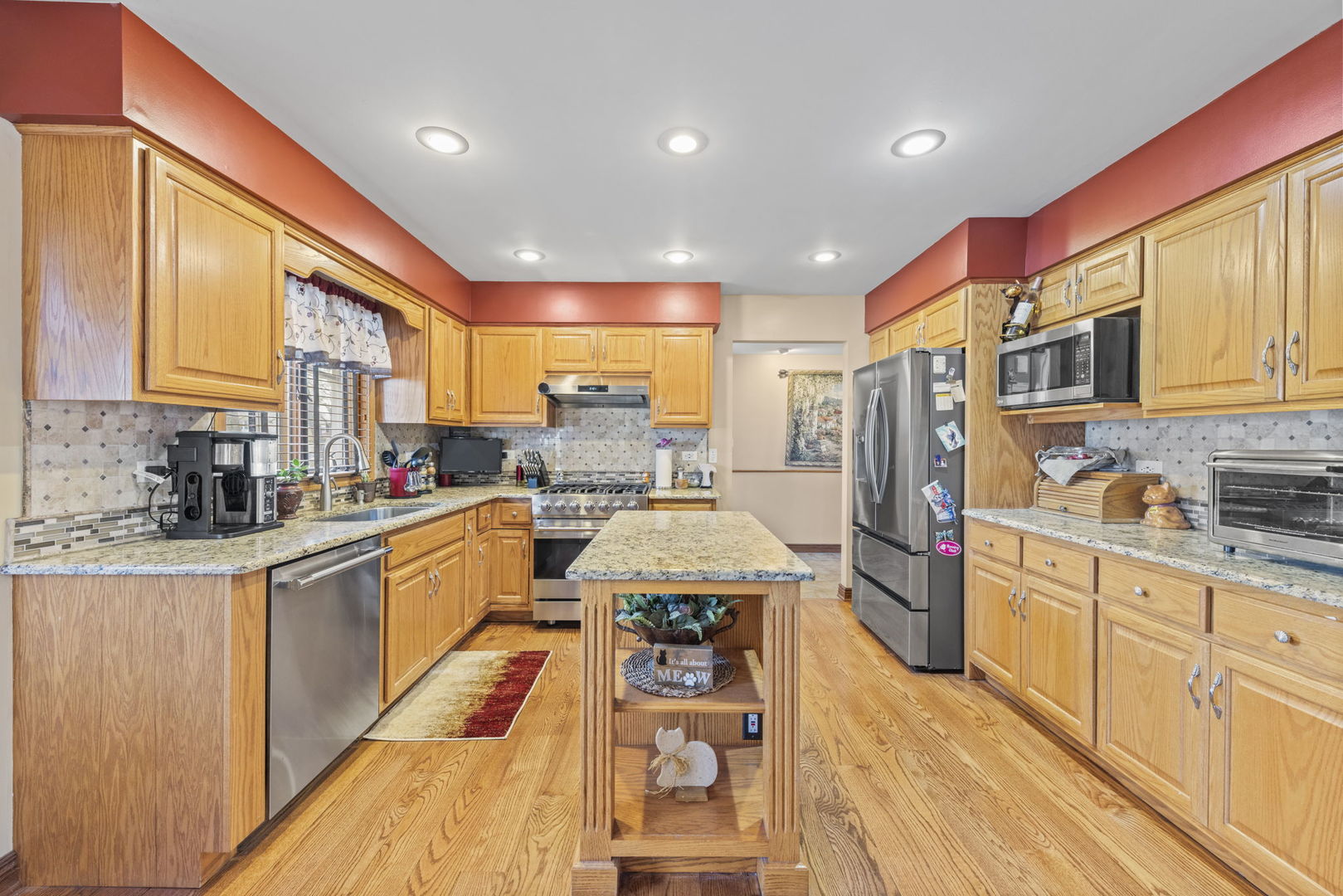 9001 E Mcevilly Road, Minooka, IL 60447