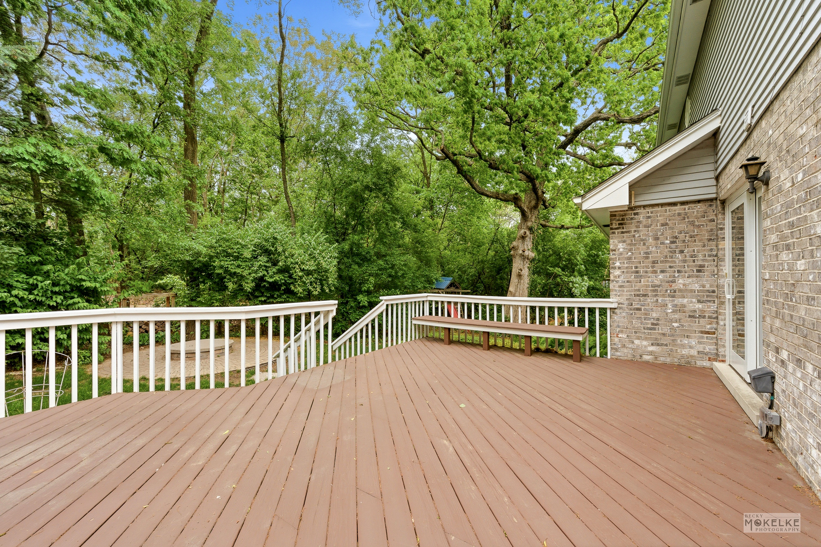 2340 Ridgewood Road, Lisle, IL 60532