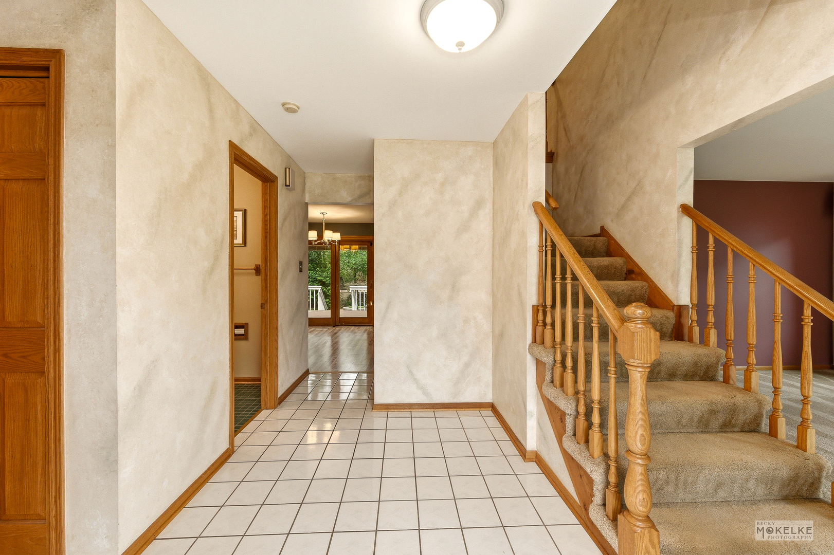 2340 Ridgewood Road, Lisle, IL 60532