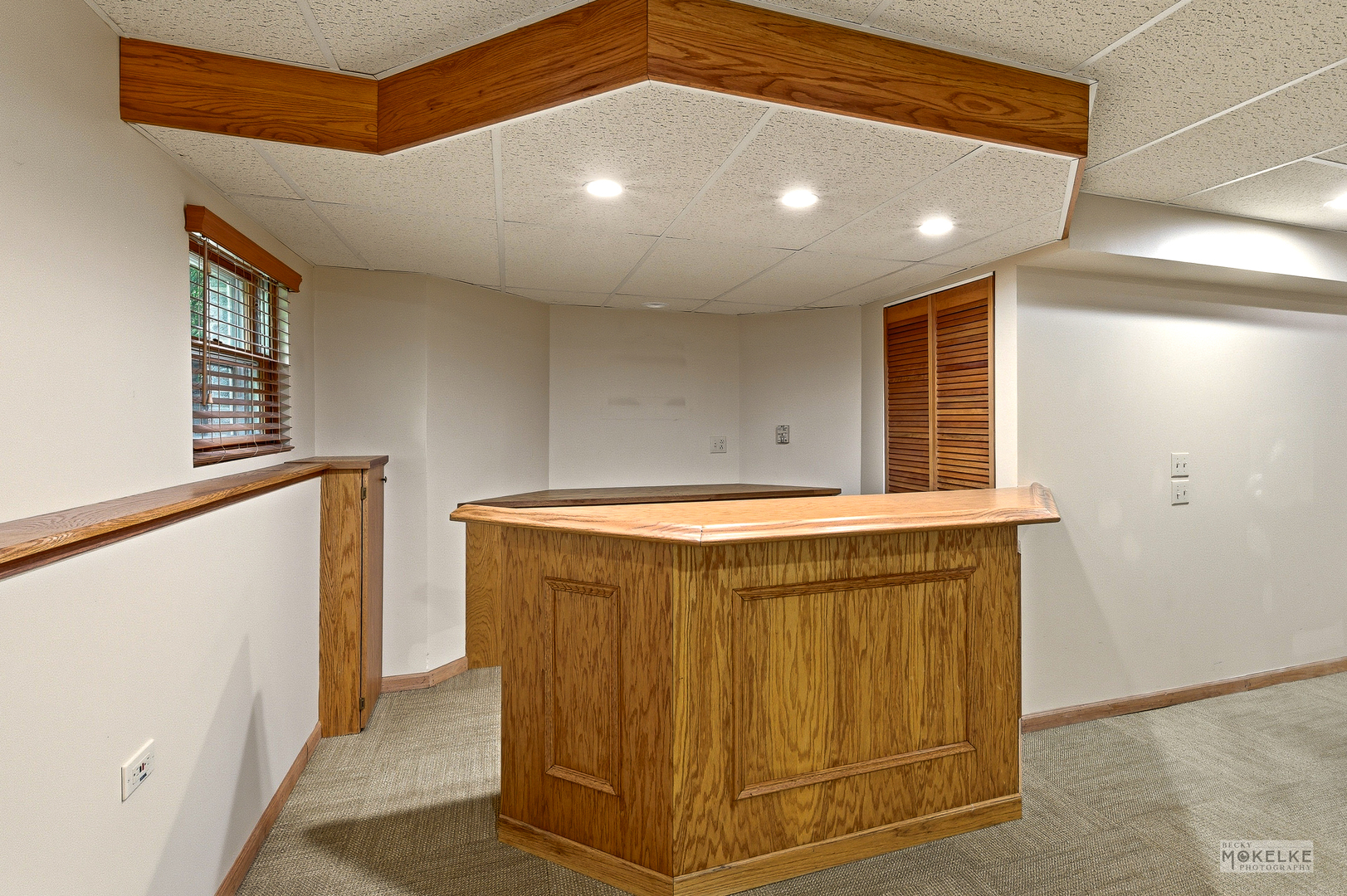 2340 Ridgewood Road, Lisle, IL 60532