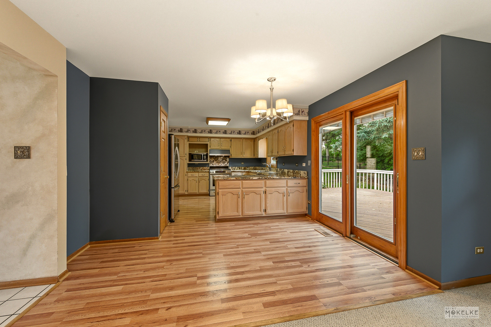2340 Ridgewood Road, Lisle, IL 60532
