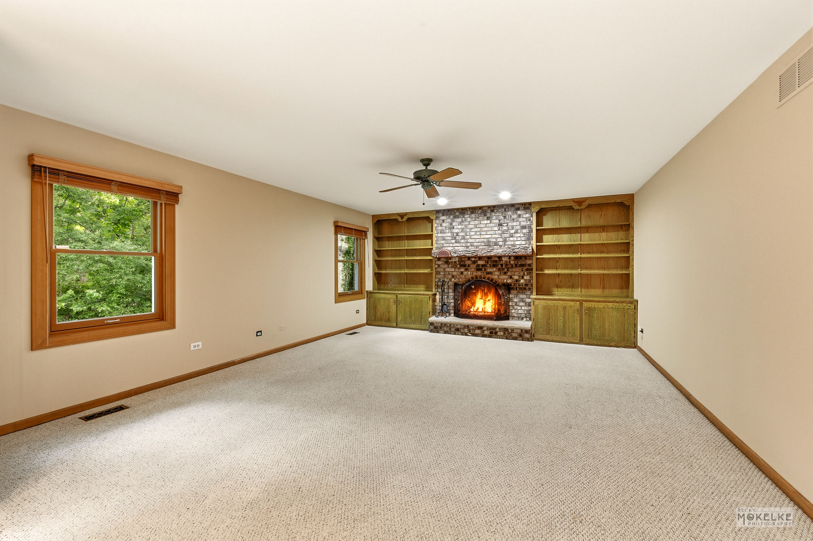 2340 Ridgewood Road, Lisle, IL 60532