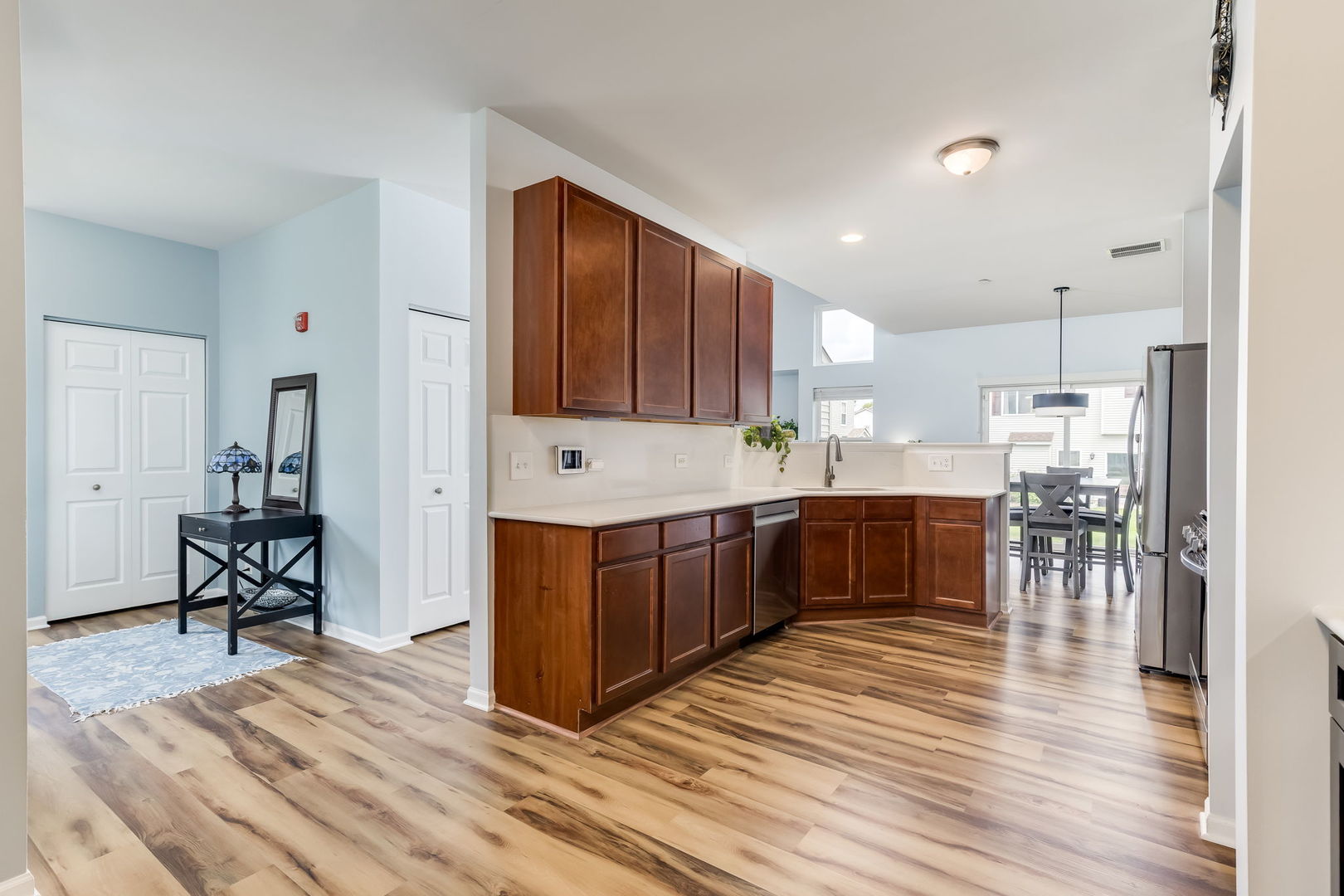 1877 Candlelight Circle, Montgomery, IL 60538