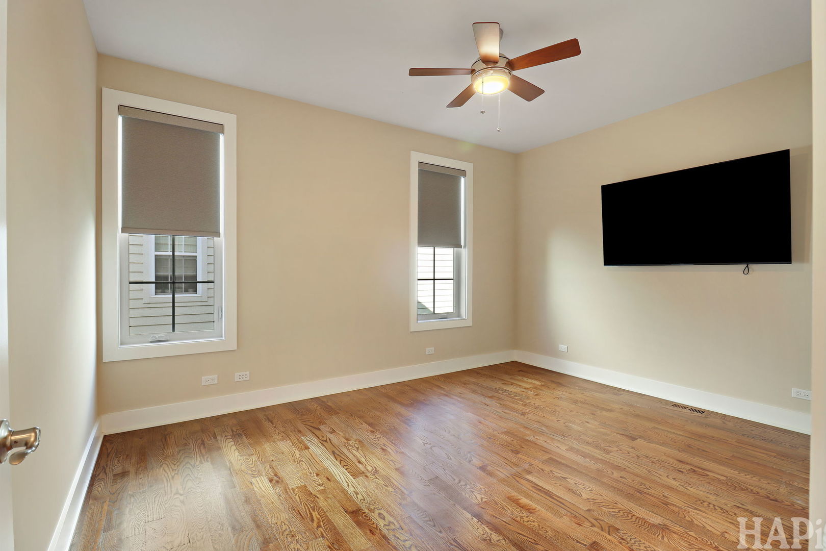 40491 N South Newport Drive, Antioch, IL 60002
