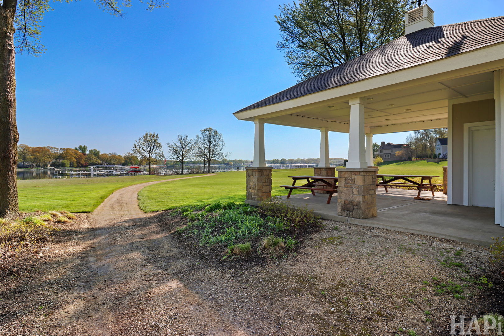 40491 N South Newport Drive, Antioch, IL 60002