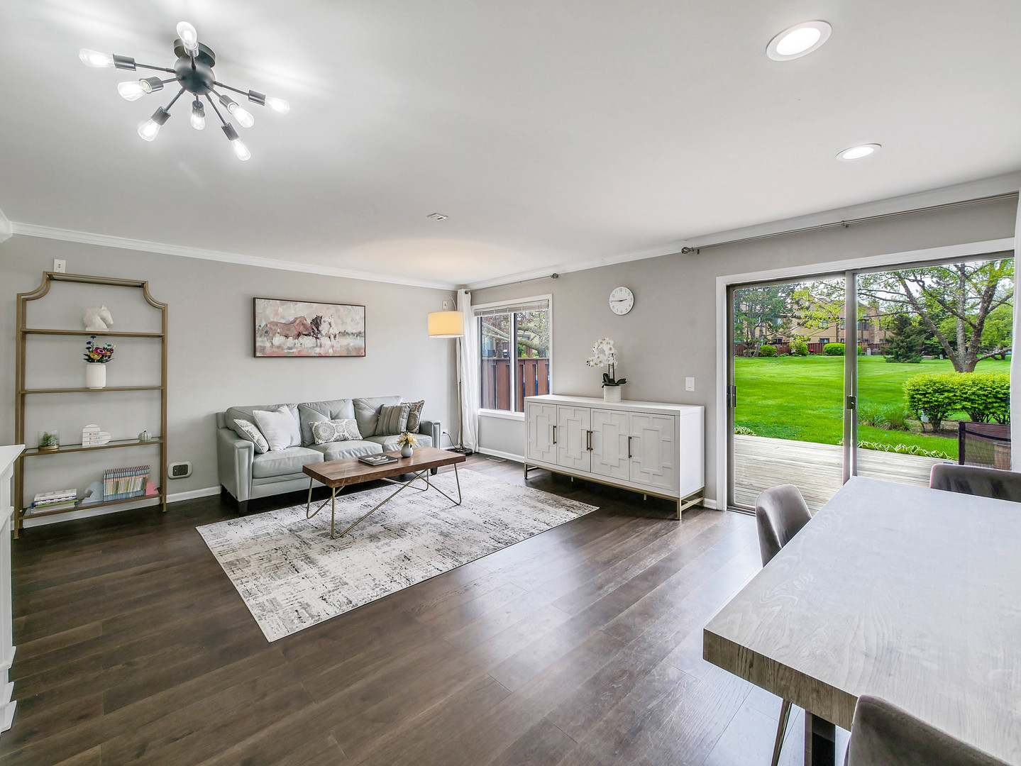 1336 Fairfax Lane, Buffalo Grove, IL 60089