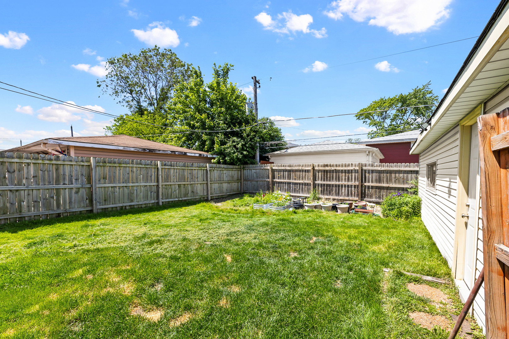 16466 Terry Lane, Oak Forest, IL 60452