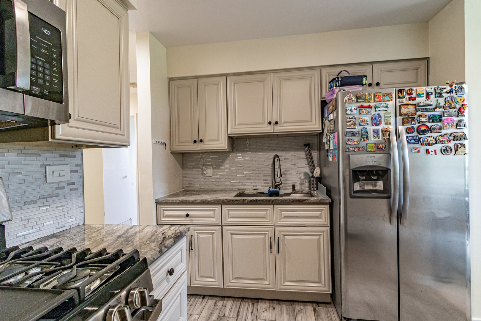 1475 REBECCA Drive #422, Hoffman Estates, IL 60194