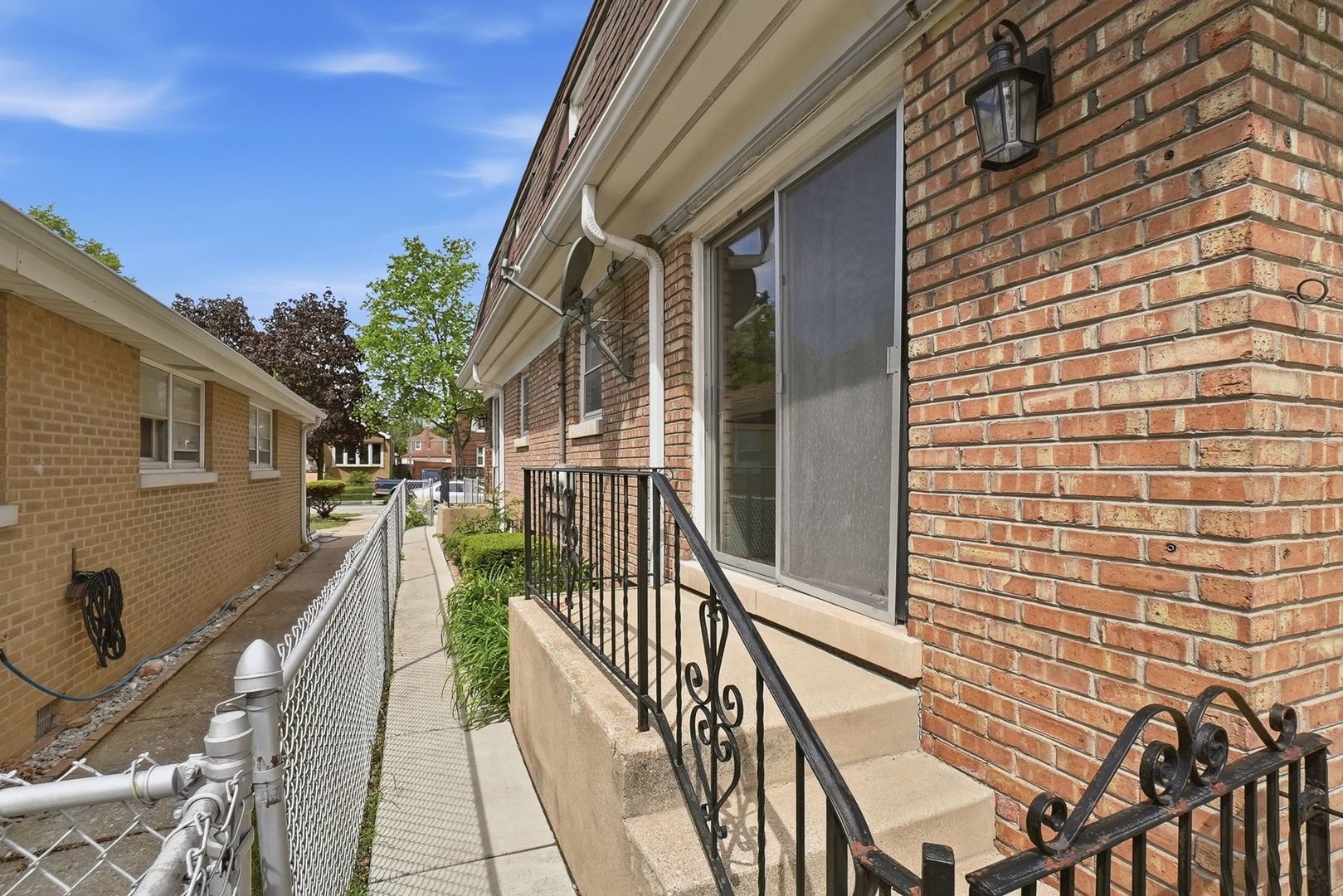 5619 W Park Avenue, Cicero, IL 60804
