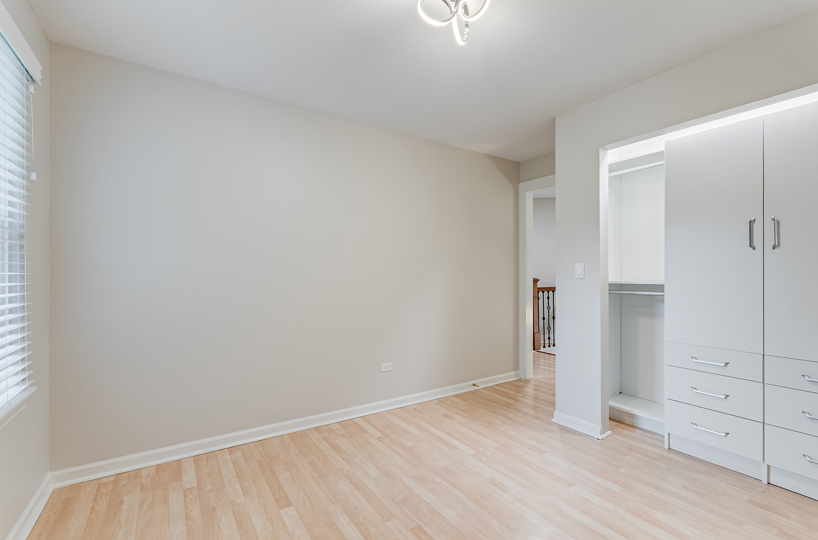 2405 Finn Court, Plainfield, IL 60586