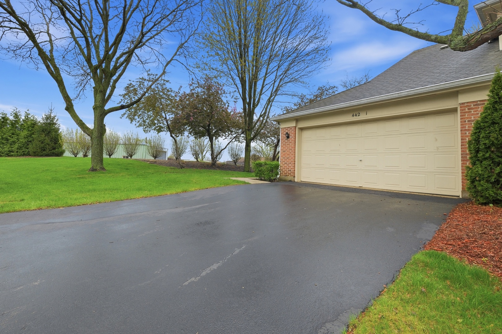 442 Cromwell Circle #1, Bartlett, IL 60103