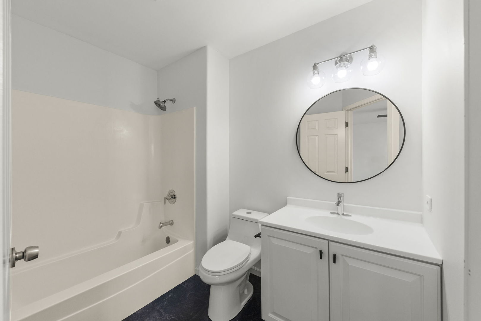 2430 Caton Crest Court, Crest Hill, IL 60403