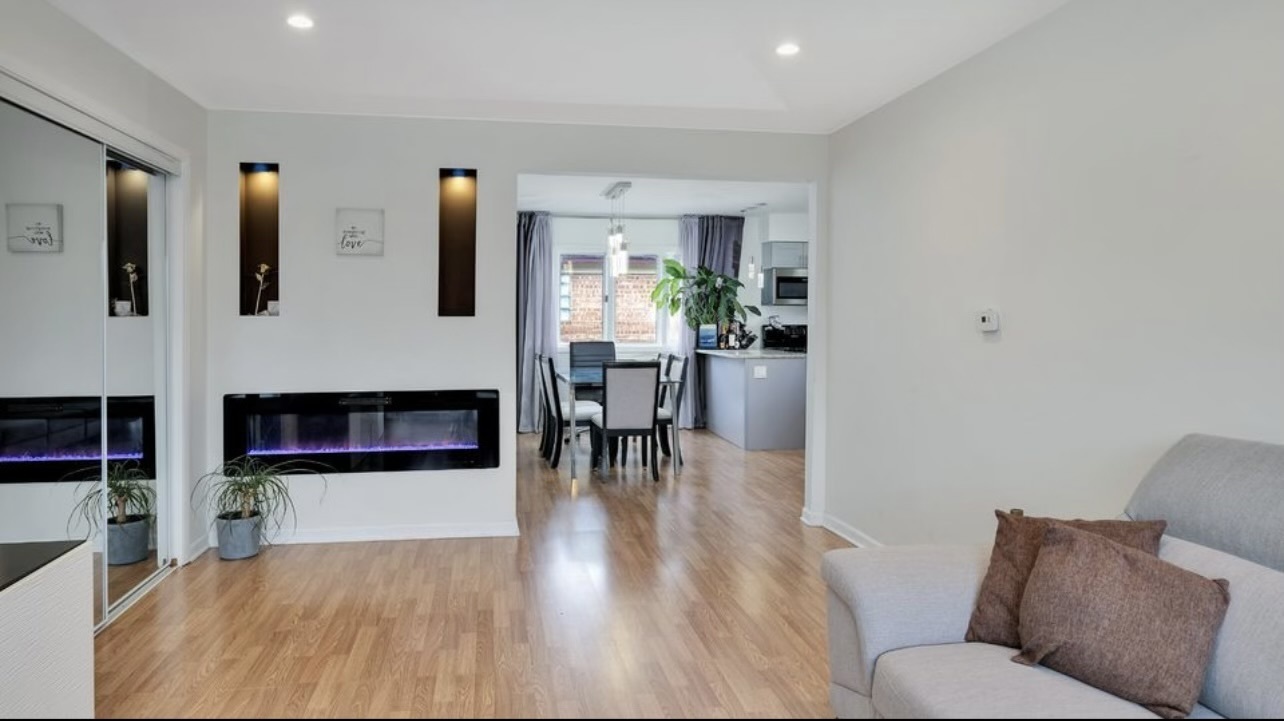 6555 W Belmont Avenue #3W, Chicago, IL 60634