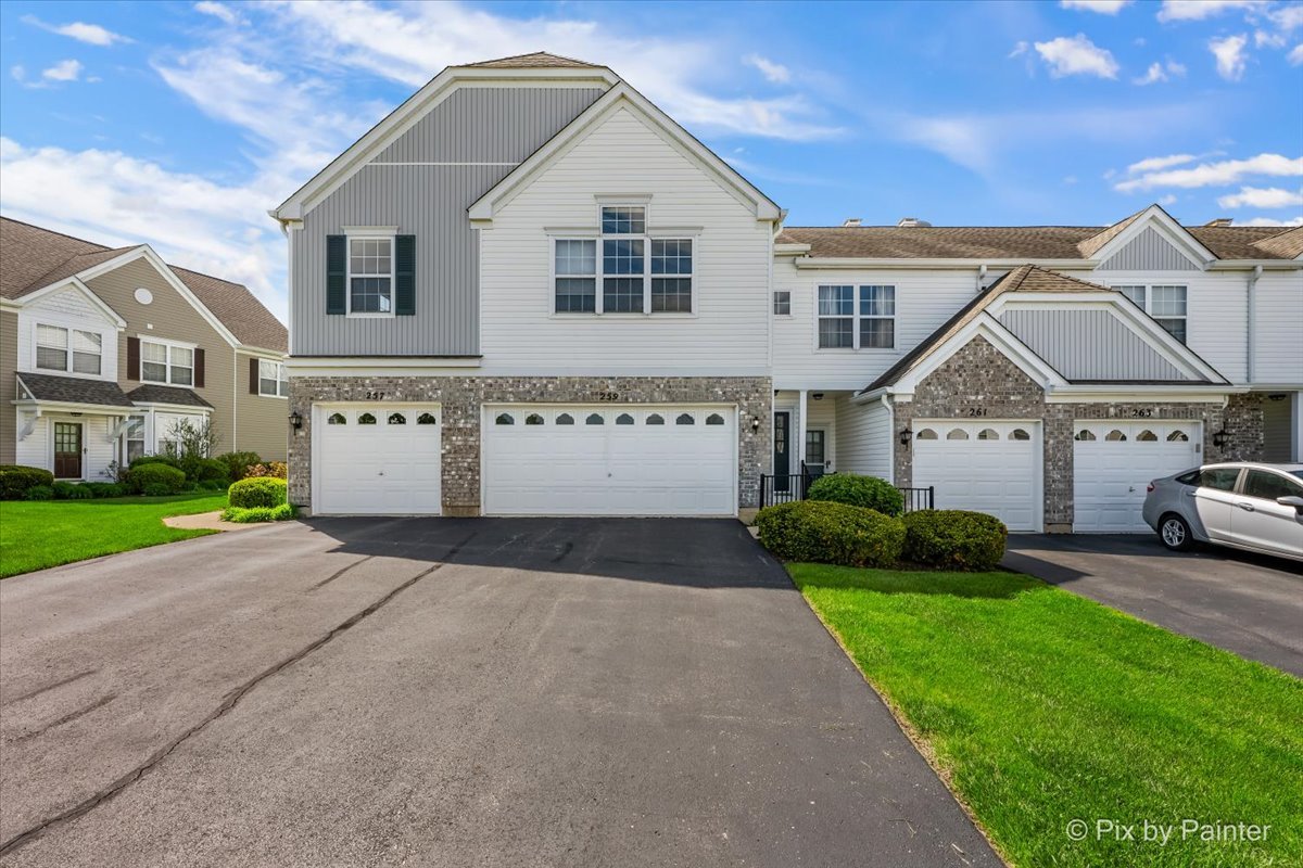 259 Arboretum Drive, Lombard, IL 60148