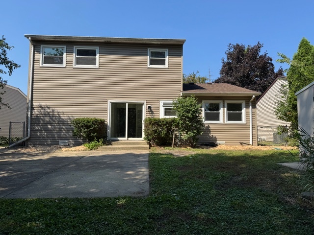 237 W Lakeside Drive #0, Vernon Hills, IL 60061