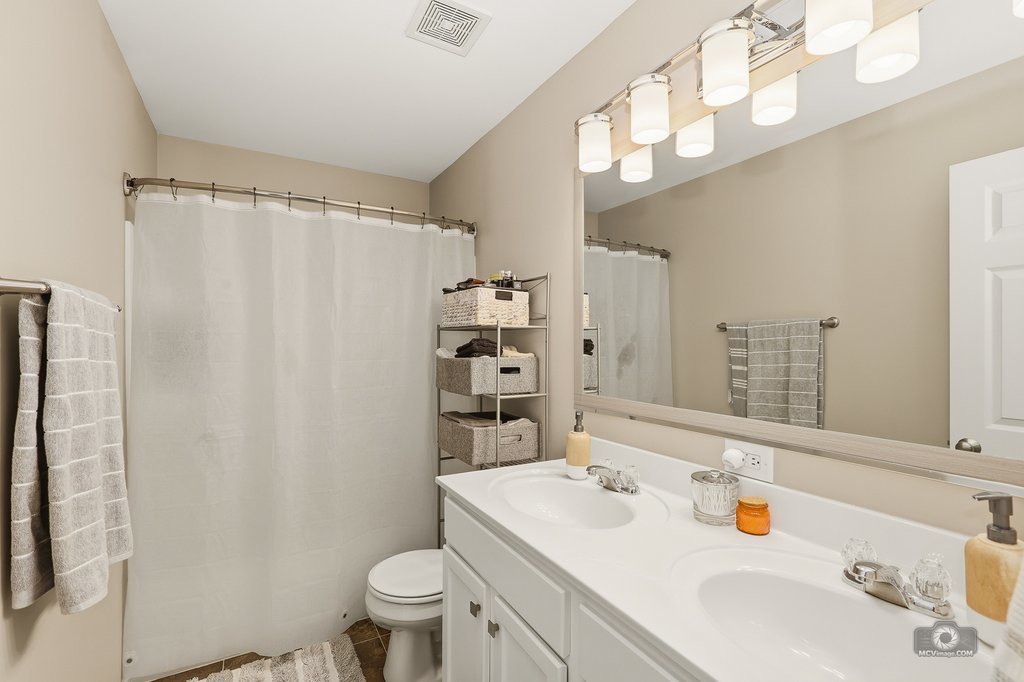 4593 Garritano Street #C, Yorkville, IL 60560