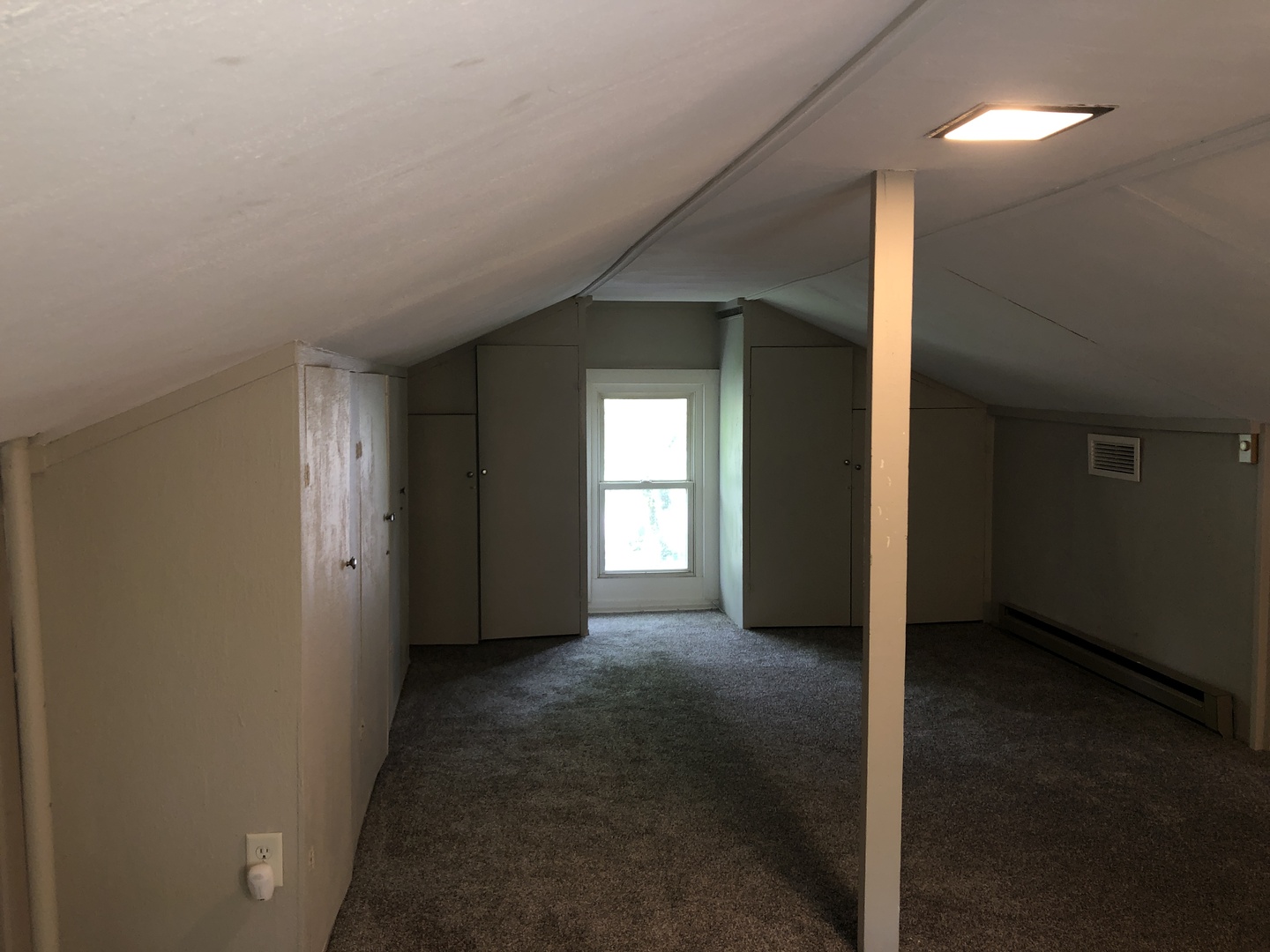 202 Florence Avenue, Normal, IL 61761