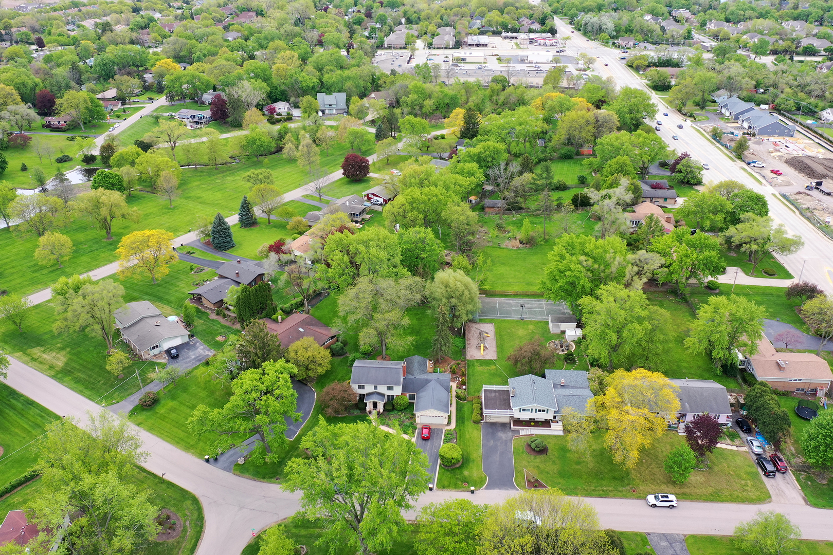 765 W Bayer Drive, Palatine, IL 60067
