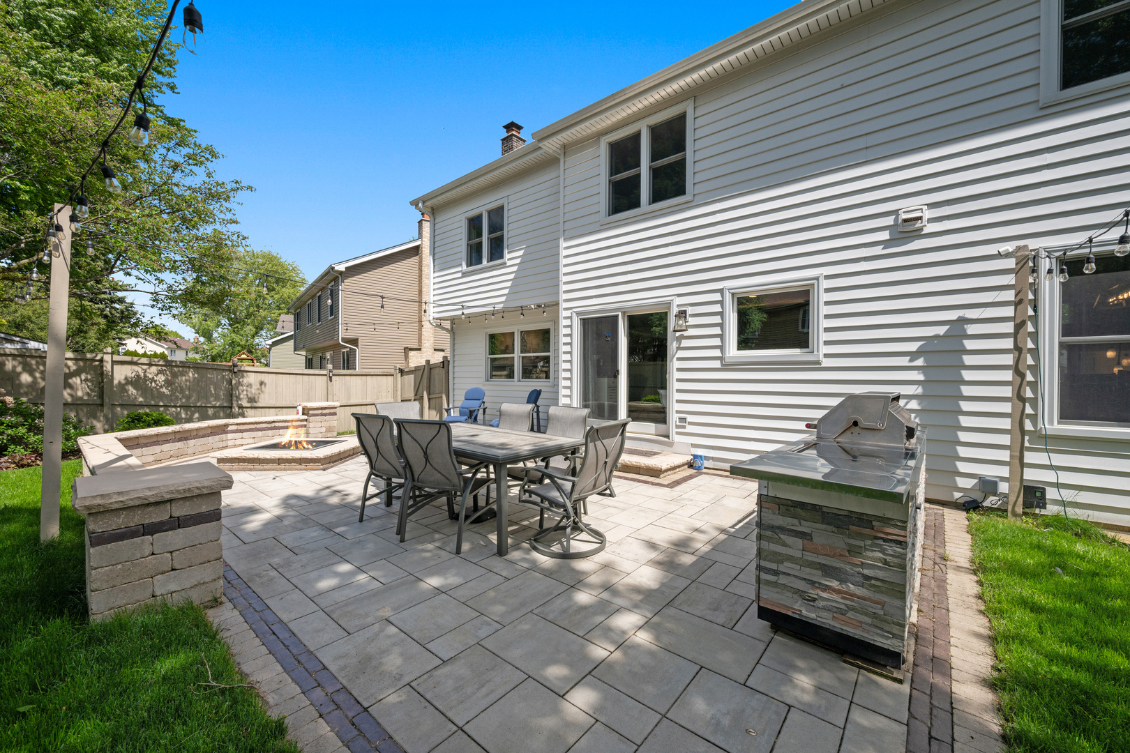 1631 Terri Circle, Naperville, IL 60563