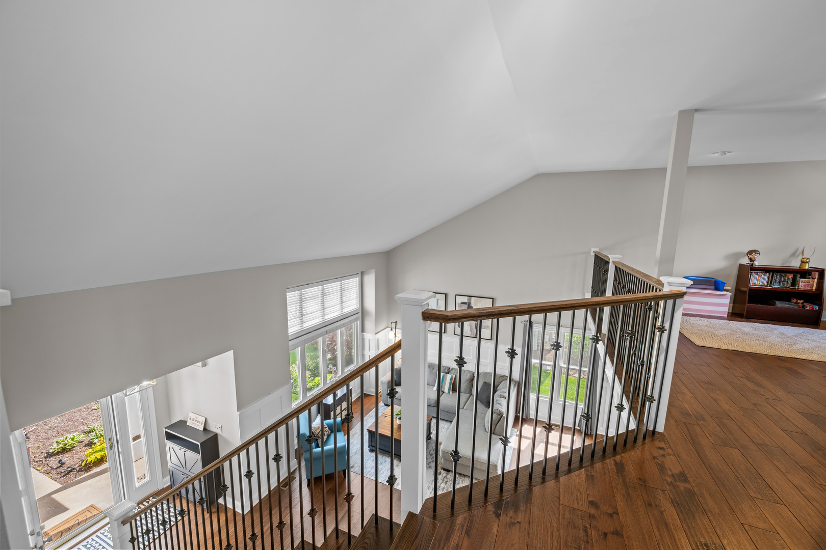 1631 Terri Circle, Naperville, IL 60563