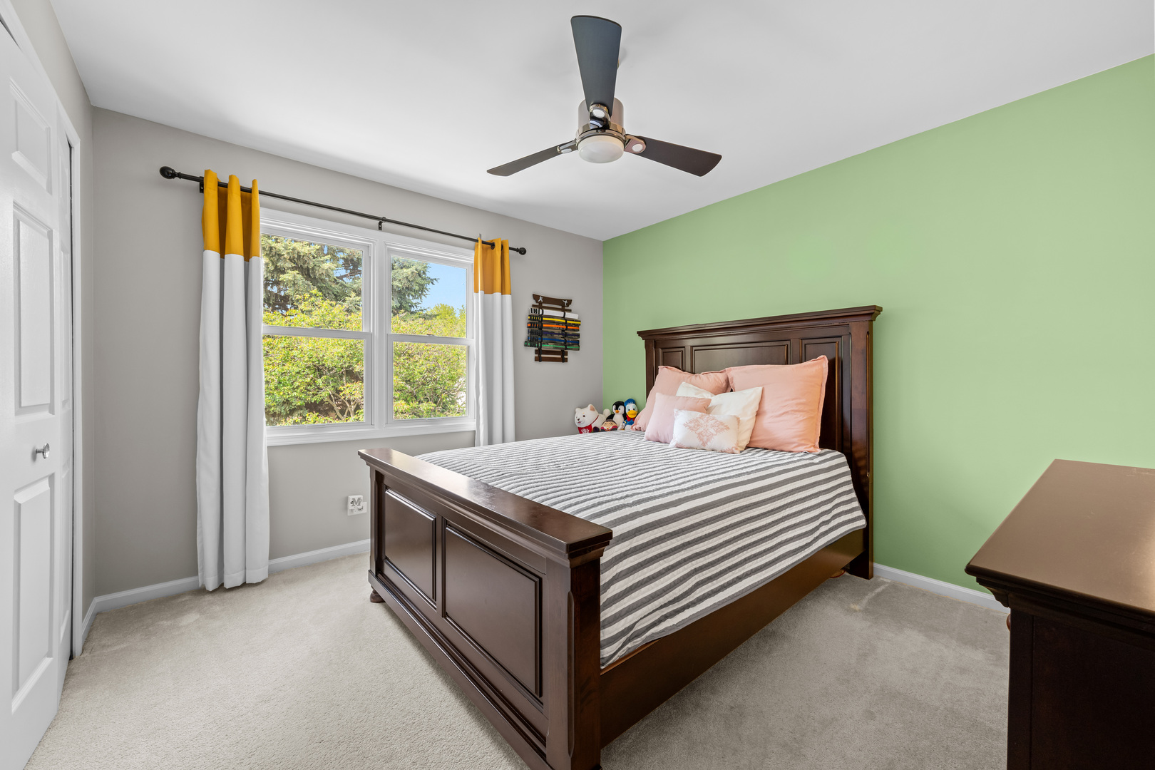 1631 Terri Circle, Naperville, IL 60563