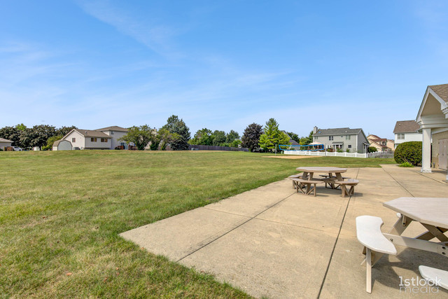 1715 Brighton Lane, Plainfield, IL 60586