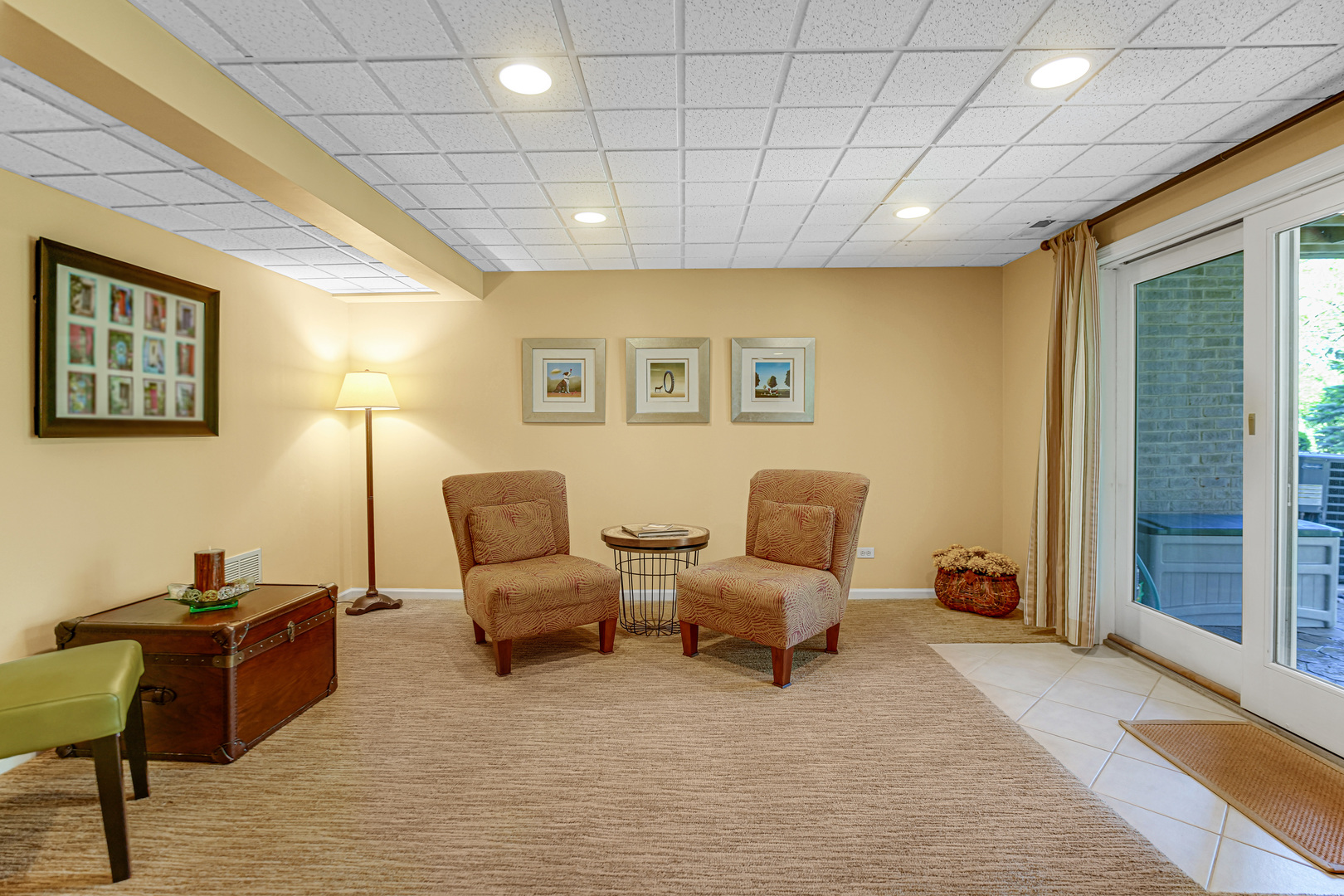 2254 Tamarack Drive, Downers Grove, IL 60515
